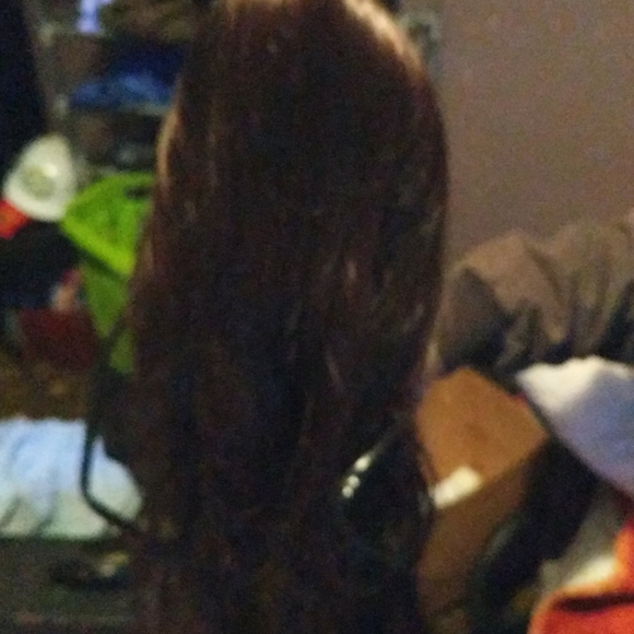 Wig - Picture 3 of 3